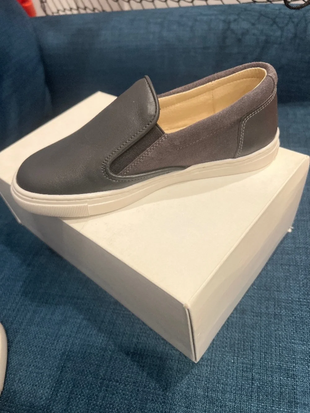 Manelli Gray Slip-On Sneakers – Minimalist Everyday Shoes